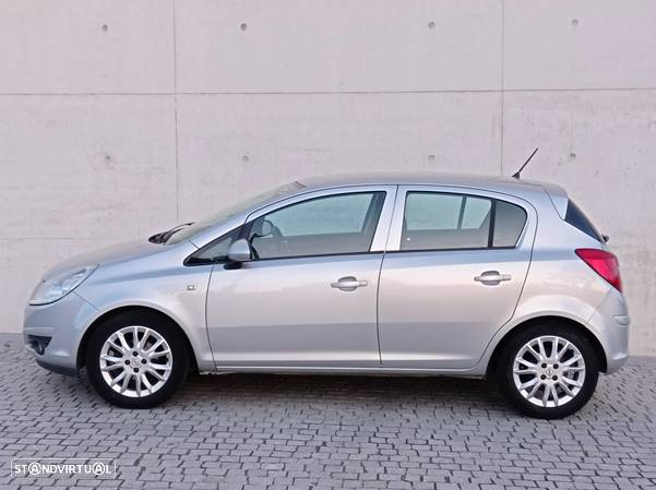 Opel Corsa 1.2 Enjoy - 3