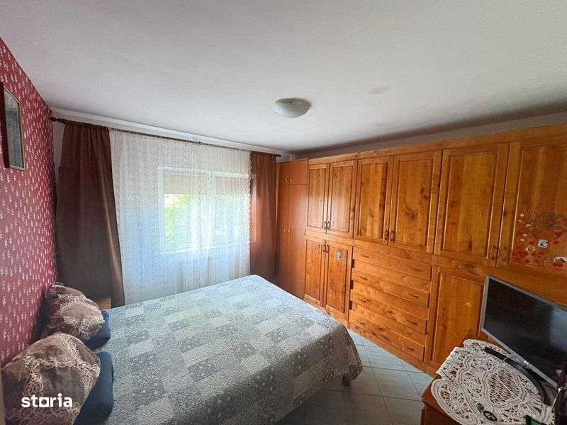 Apartament 3 camere, zona Nord, strada Calugareni, Bacau - Imagine principală: 5/8