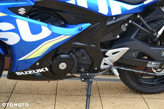 Suzuki GSX-R - 9