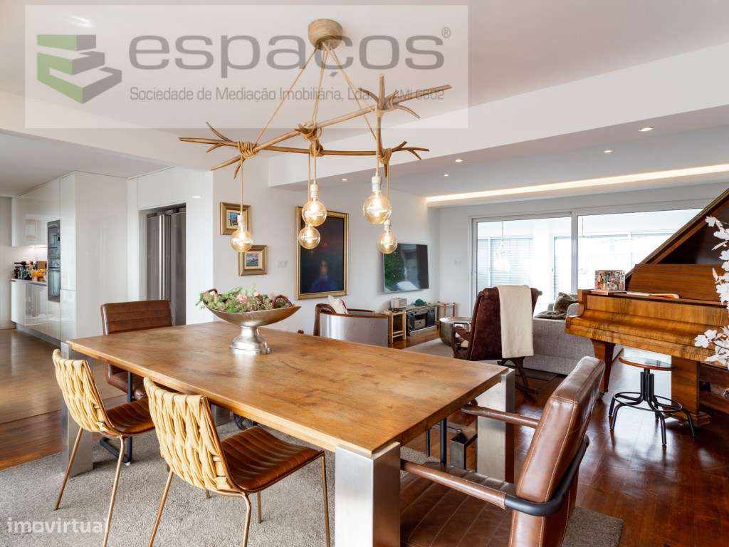 Excelente Penthouse T4 com Terraço Privativo, Varanda, Box , Vista ... - Grande imagem: 2/47