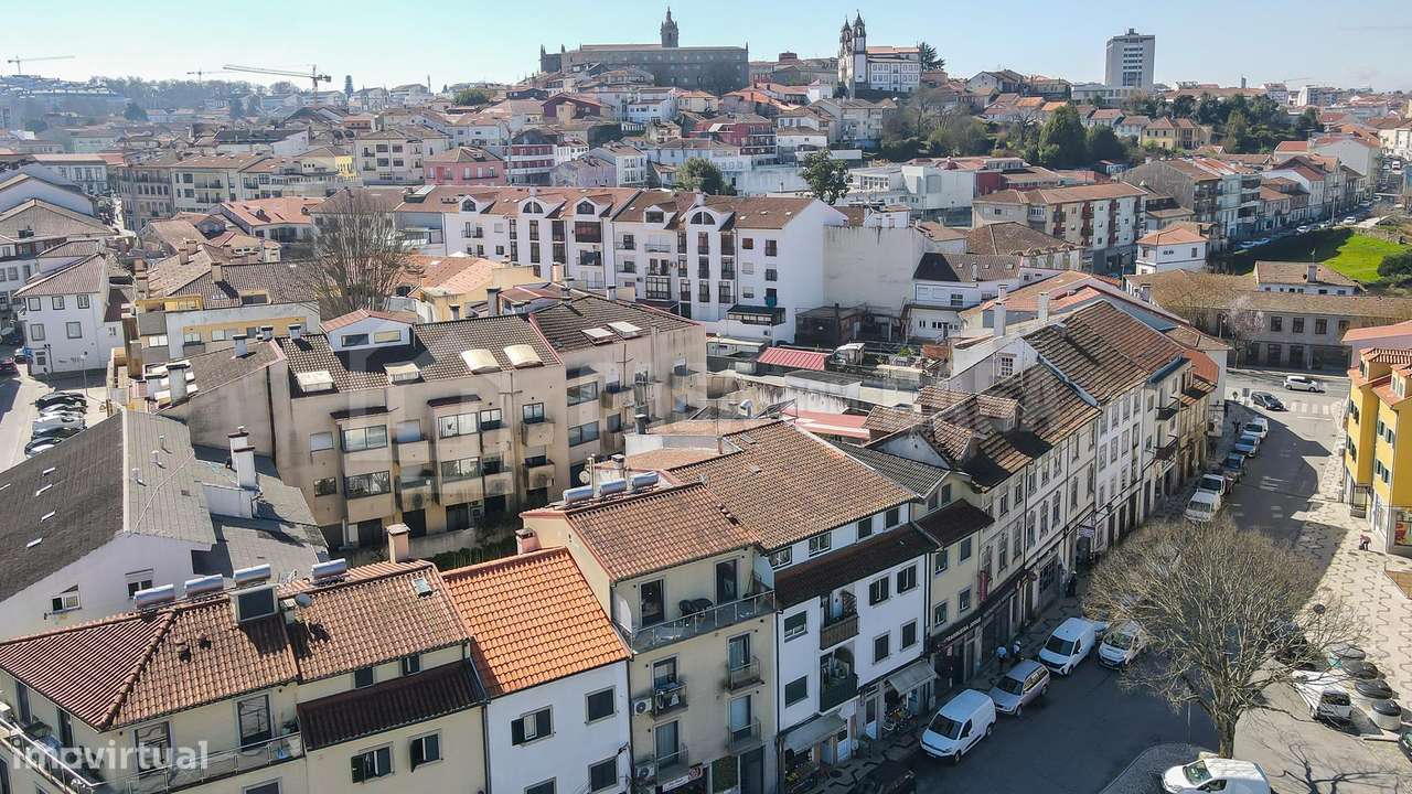 Apartamento T2+T0 Duplex no Centro - Grande imagem: 2/13