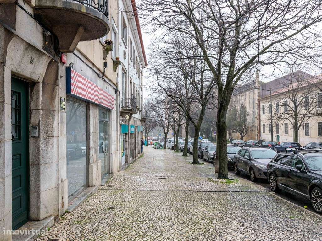 Oportunidade Única em Belém: Trespasse de Creperia/Gelataria de Suc...-25