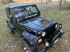 Jeep Wrangler - 15