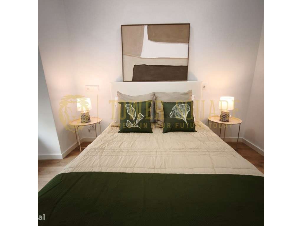 Apartamento t3 à venda na Rua Republica da Bolivia, Benfica-14