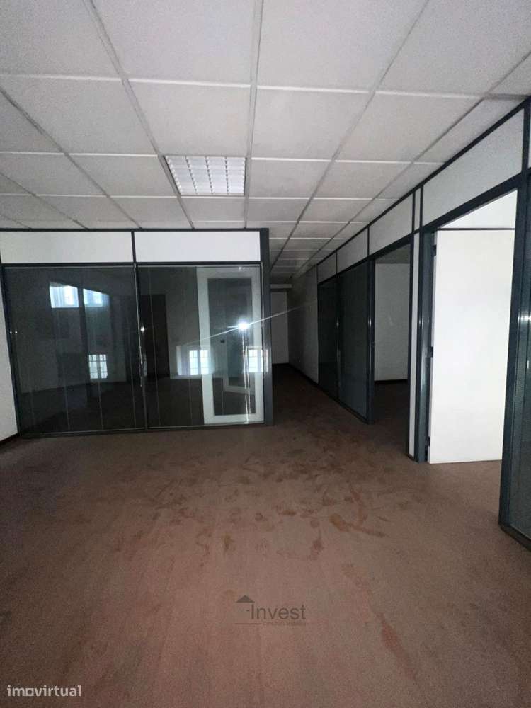 Escritório em Lisboa no coração do Chiado para arrendamento - Grande imagem: 5/26