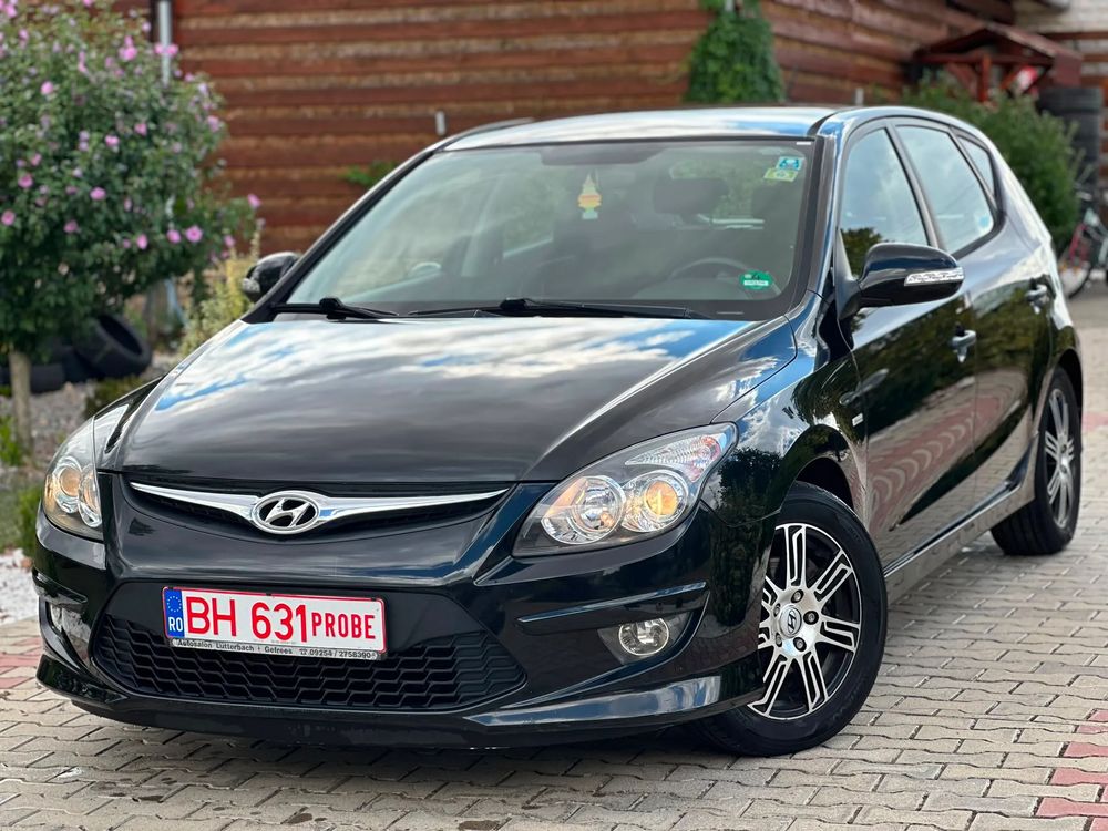 Hyundai i30 II [2011 - 2017] 1.4 Edition 20 2012