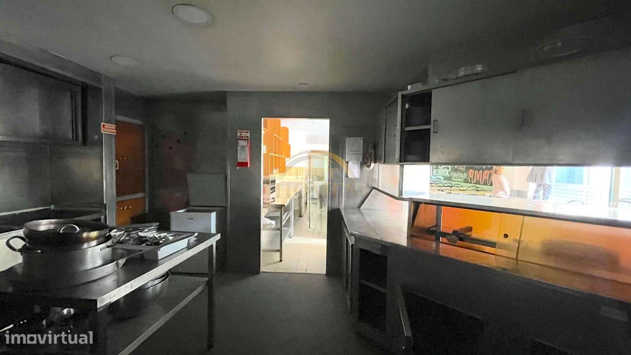 Espaço Comercial em Algés.-21