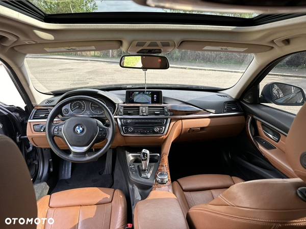 BMW Seria 3 328i xDrive Luxury Line - 5