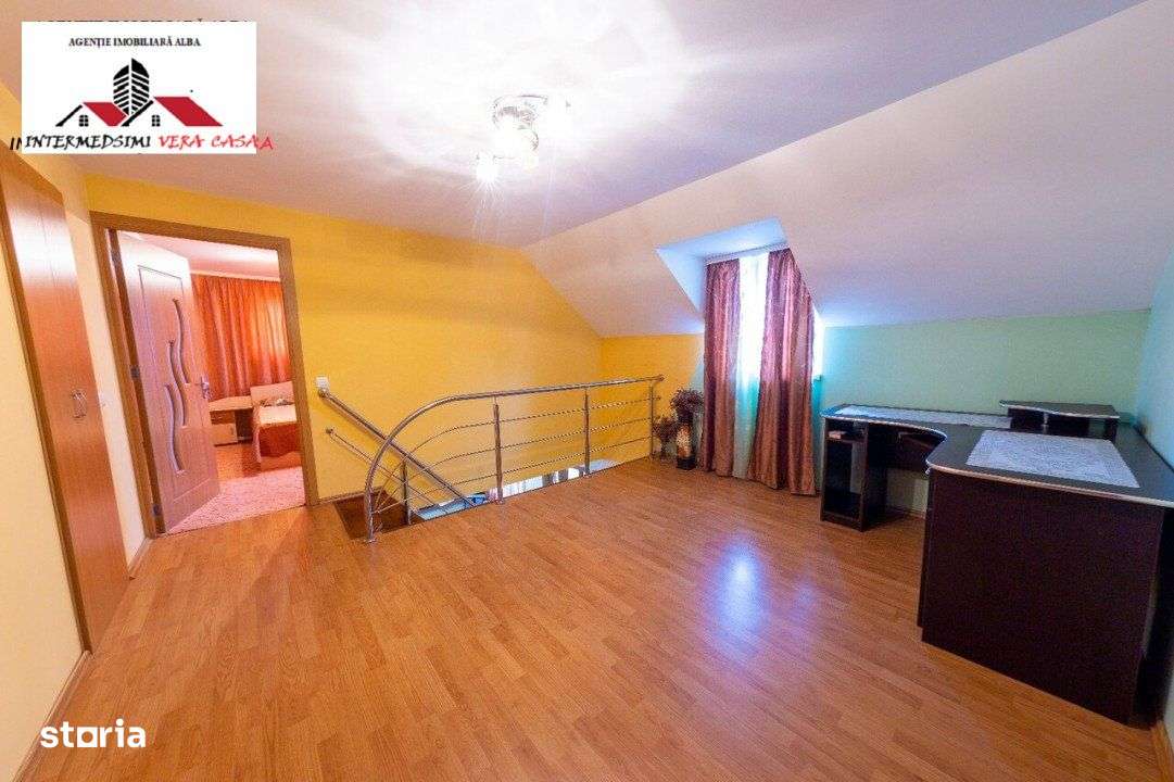 OFERTA! Vila si Hala de vanzare 24300 mp la 13 km de Alba Iulia - Imagine principală: 2/8