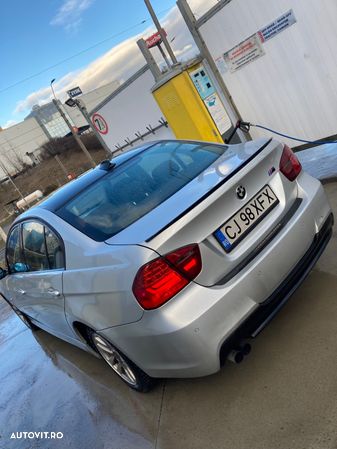 BMW Seria 3 320d - 1