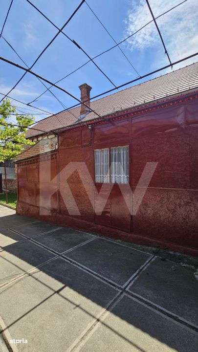 Casa cu poveste si potential – locul perfect pentru un nou inceput i - Imagine principală: 5/19