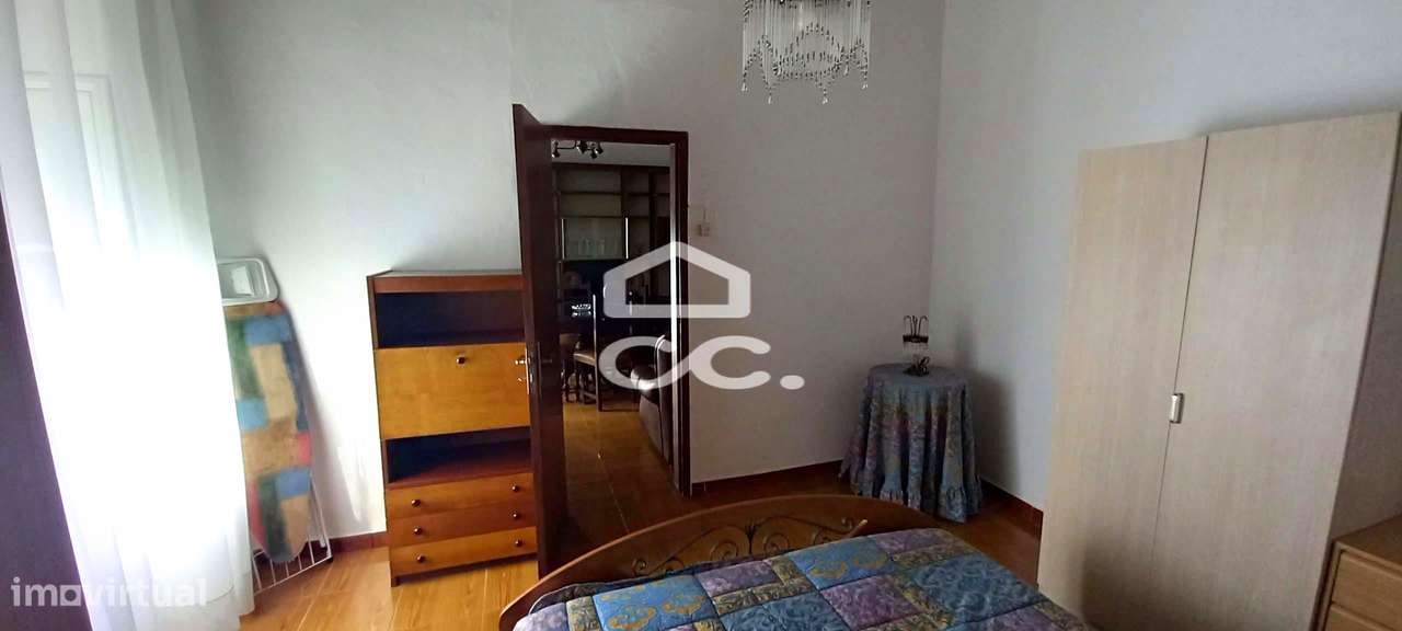 Moradia T1 com logradouro-7