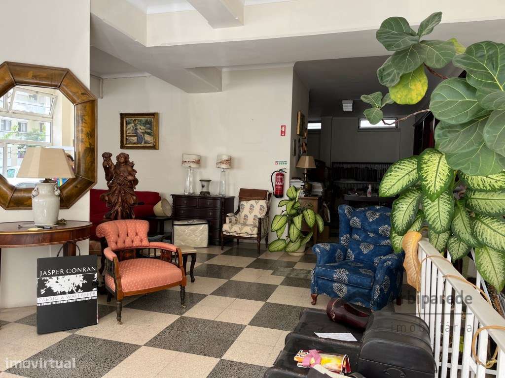 Loja em Oeiras com 400m2, com dois pisos, disponível. - Grande imagem: 4/24