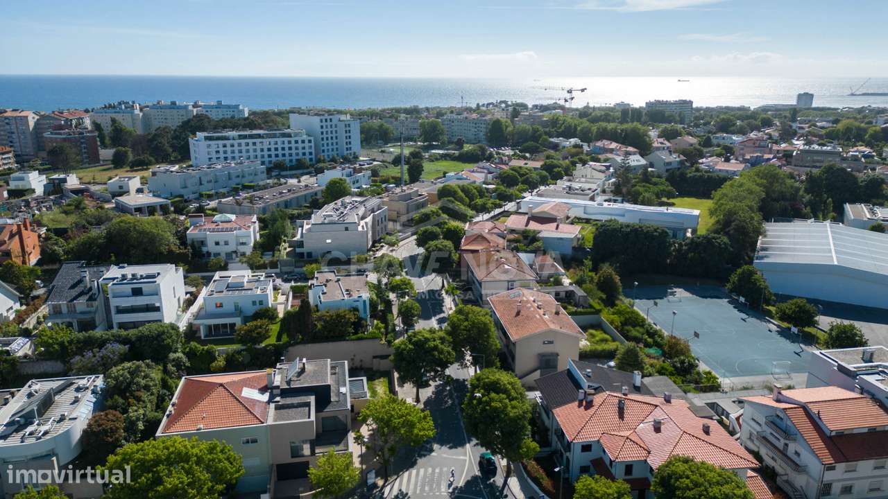 Moradia renovada com piscina e jardim privativo à venda na Foz, Porto-7