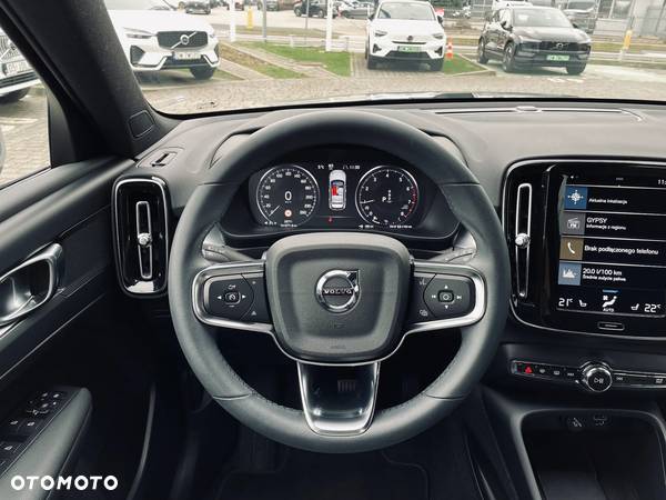 Volvo XC 40 T2 Core - 11