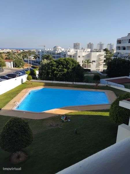 Aluguer de longa duração-T0 espaçoso Albufeira - Grande imagem: 5/10