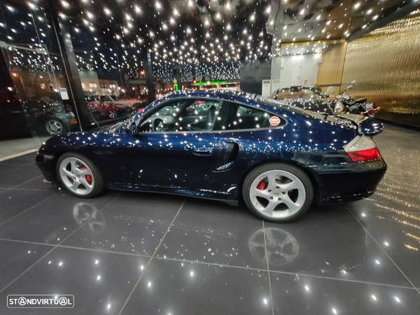 Porsche 996 Turbo - 4