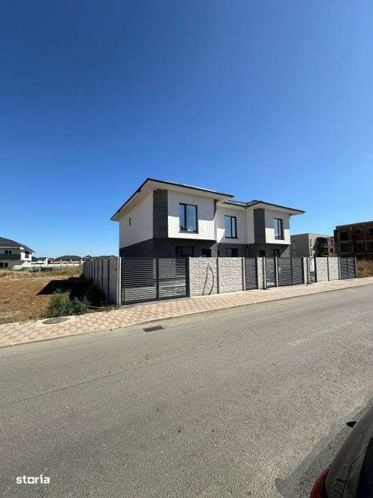 Casa tip Triplex P+1+Pod/3 camere id nr 30 - Imagine principală: 2/15