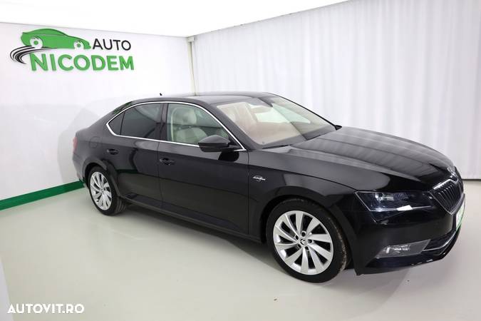 Skoda Superb 2.0 TDI DSG Laurin & Klement - 7