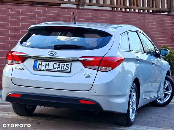 Hyundai i40 Kombi 1.7 CRDi Premium - 4