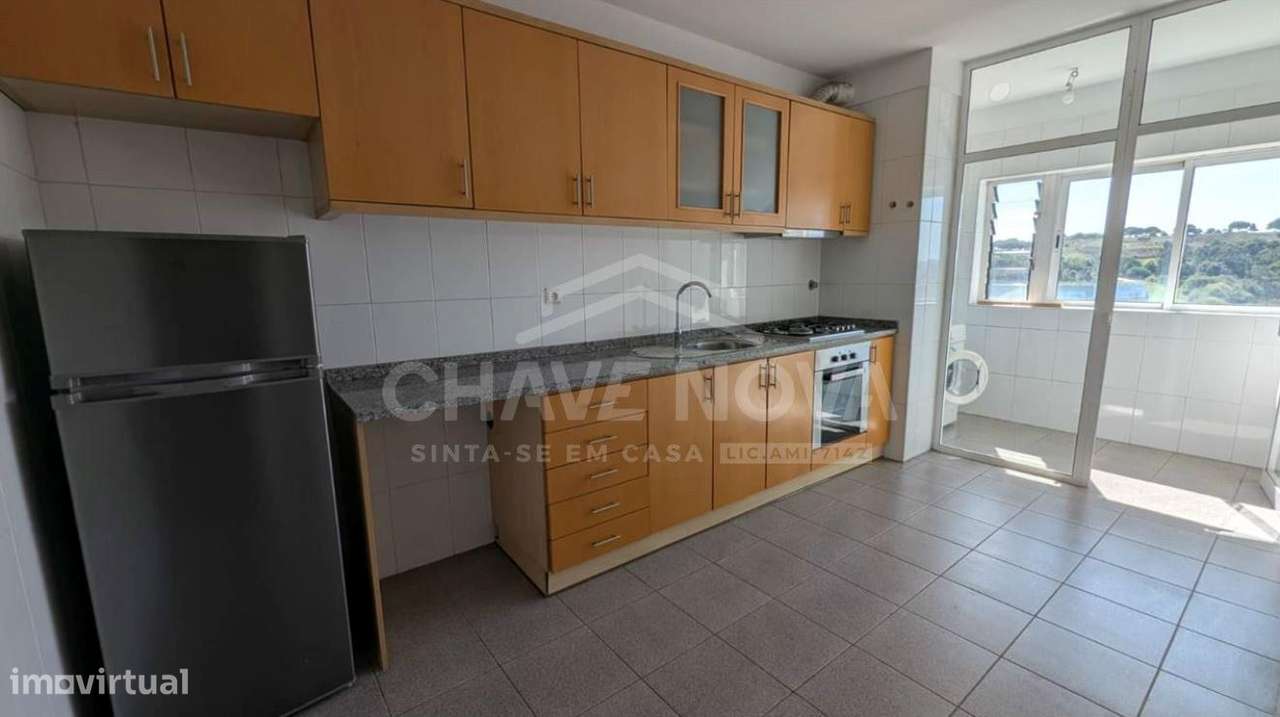 T2 c/ Varanda e Lugar de Garagem em Ermesinde - Grande imagem: 5/9