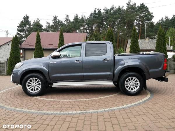 Toyota Hilux 3.0 D-4D Invincible - 15