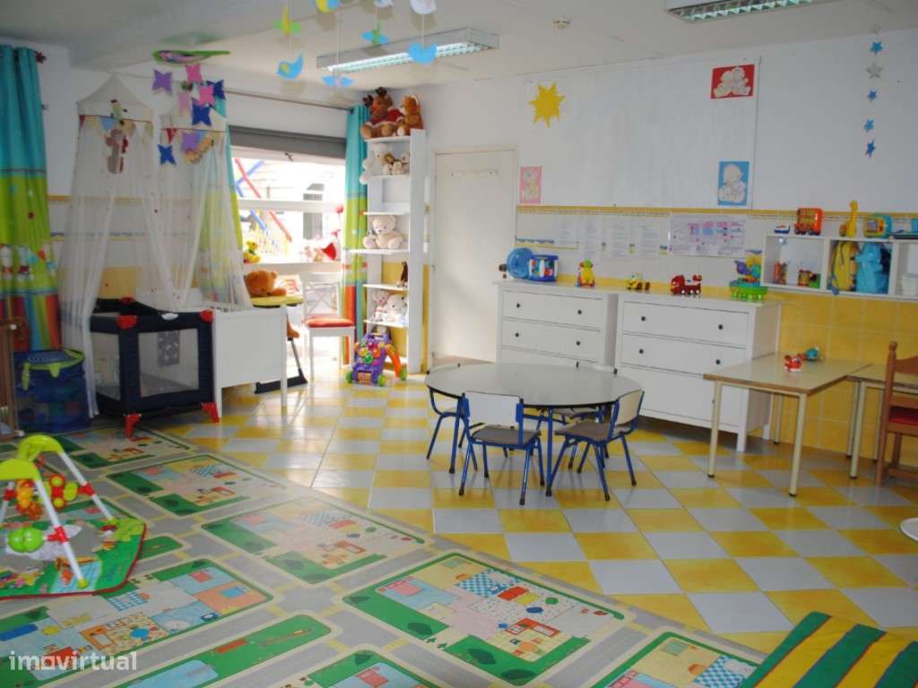 Moradia Isolada / Externato - Grande imagem: 3/5