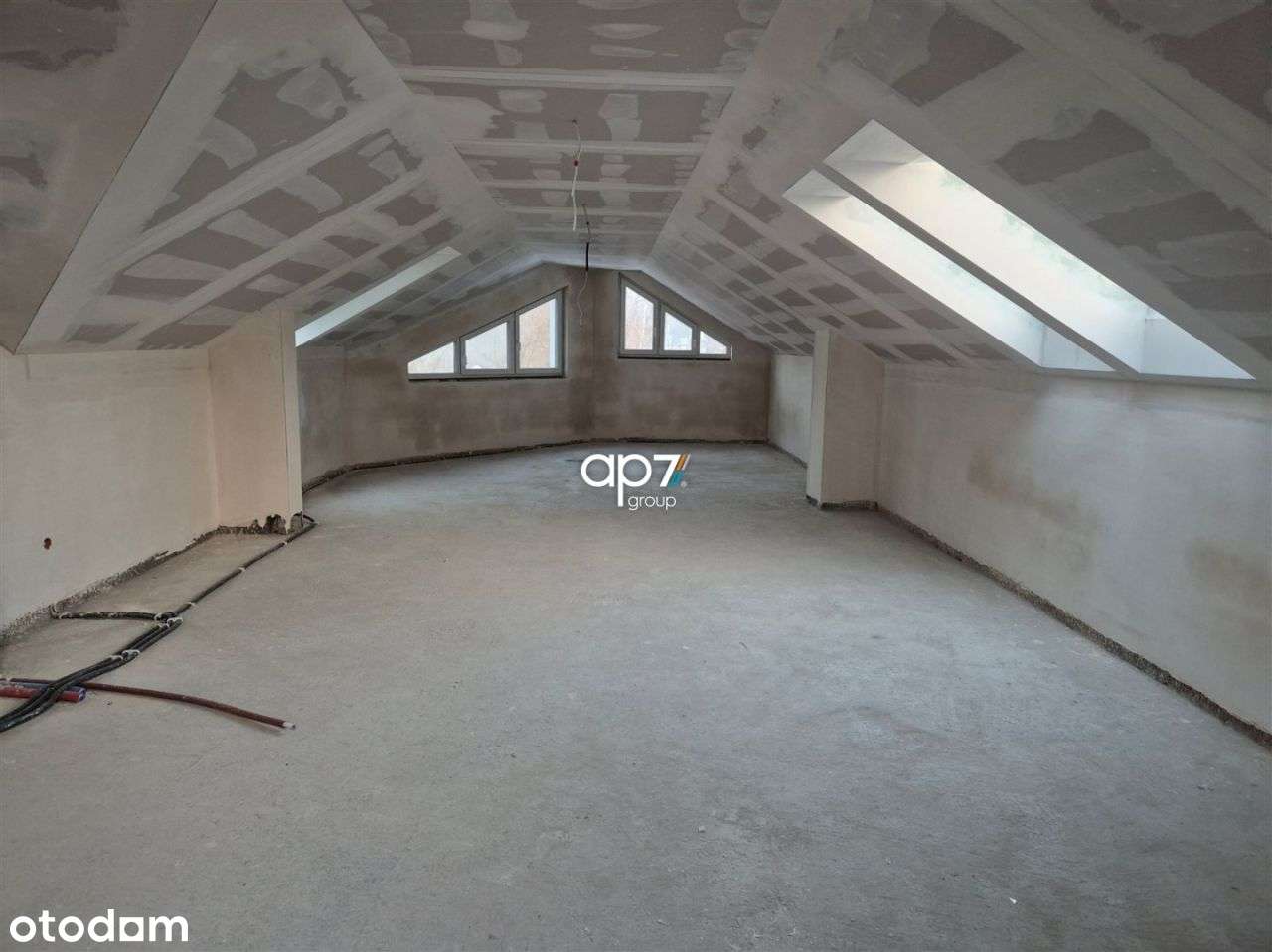 Przestronny apartament w inwestycji Villa Bermuda-10