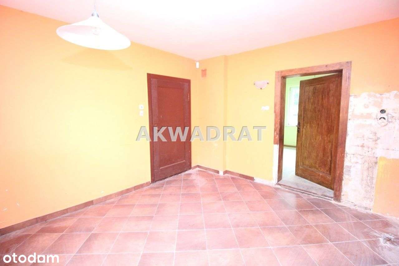 Wolnostojący dom na Poniatowie otoczony lasem - Pełny obrazek: 5/11