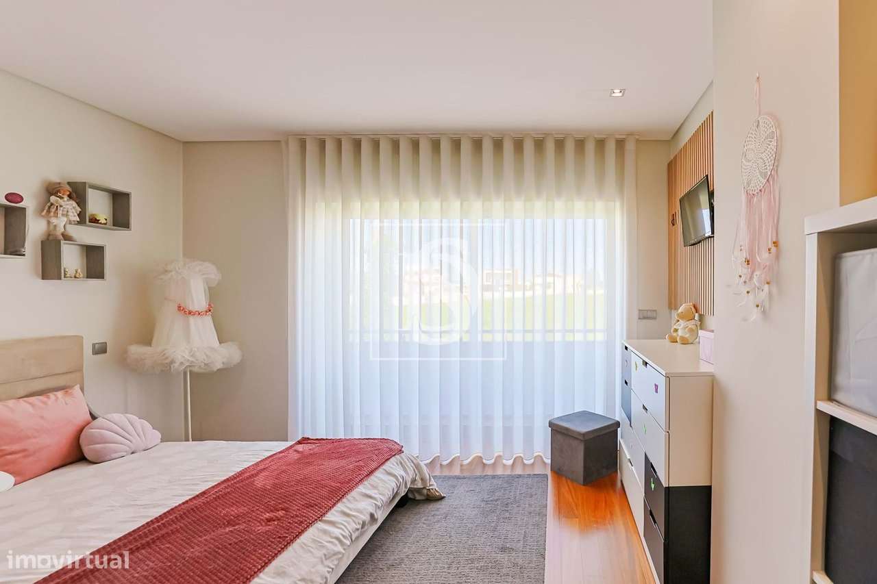 Moradia Isolada com PISCINA, em Tamel (São Verissimo)!-30