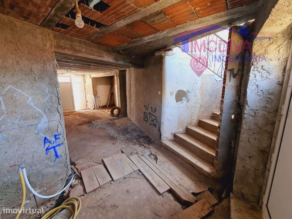 Moradia T3 em Vila Facaia, Pedrógão Grande - Grande imagem: 5/22