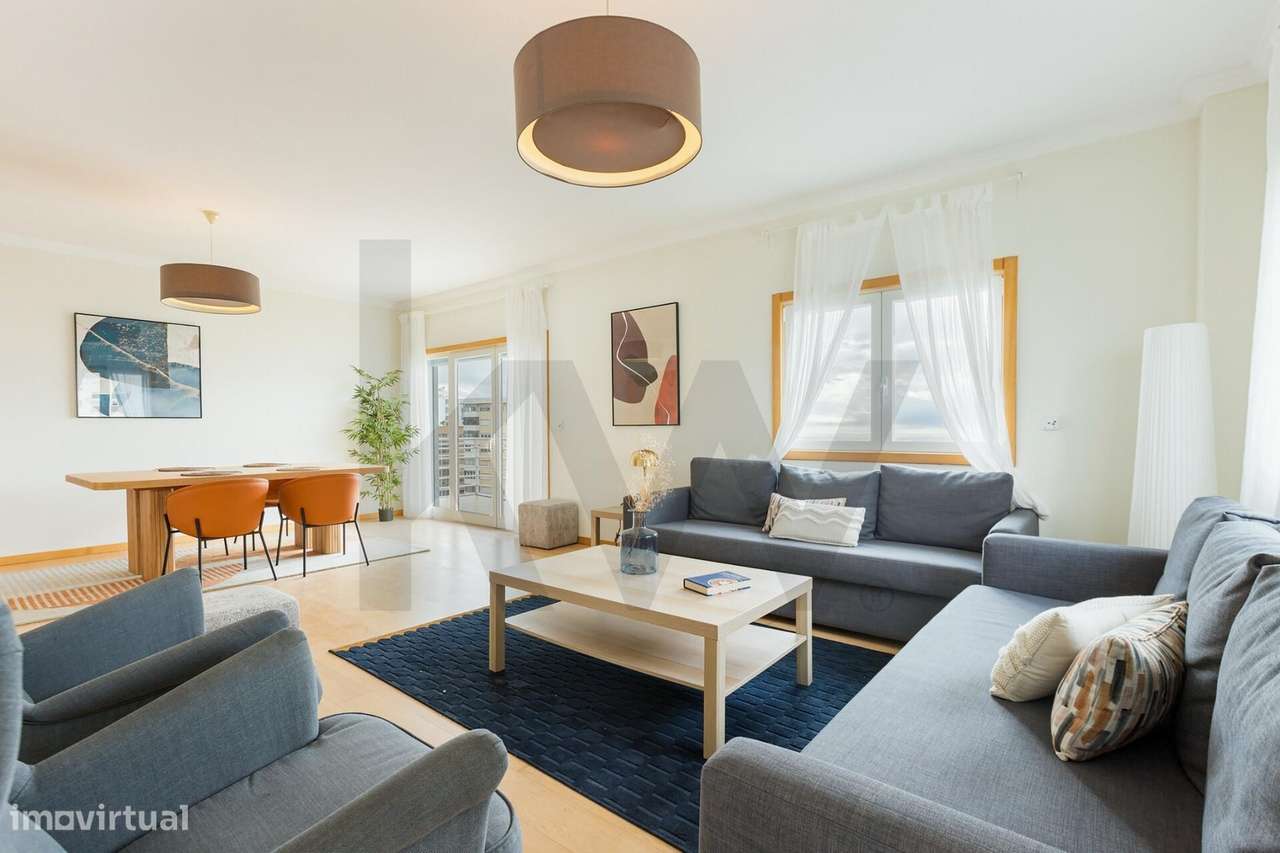 Apartamento T3 | Com Varandas em Condomínio Privado | Paço de Arcos-11