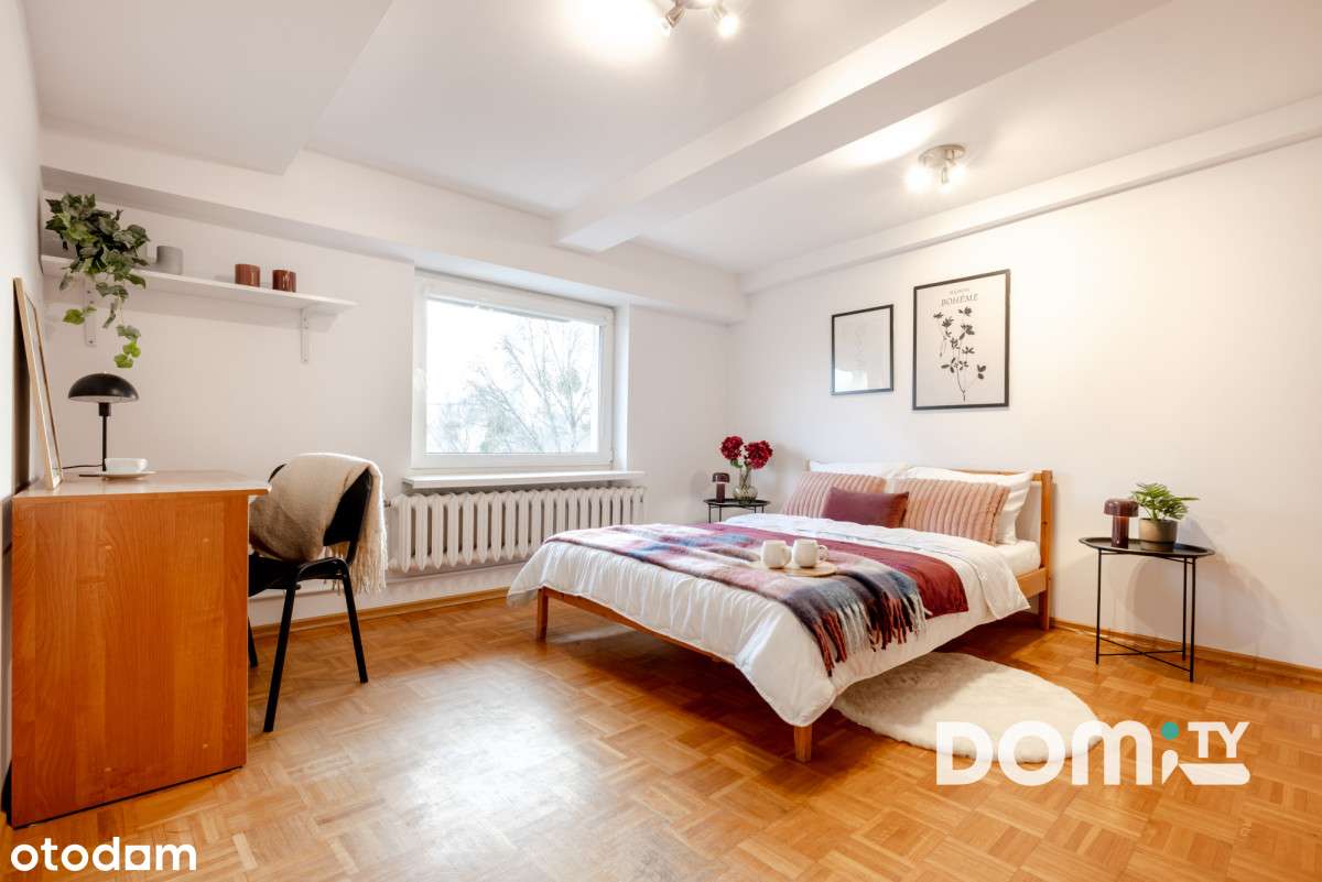 Dni pokazowe 19.03! 2 łazienki, Pl. Legionów-0