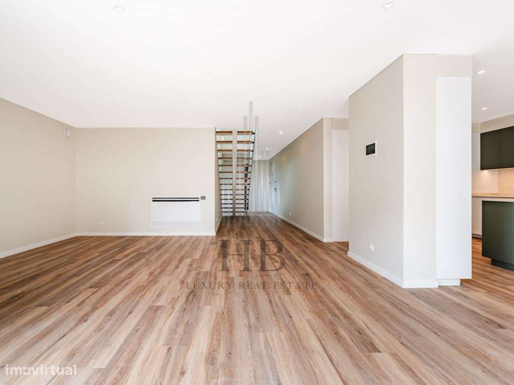 Moradia Luxo Com Piscina e Jardim | Colares |Sintra-46