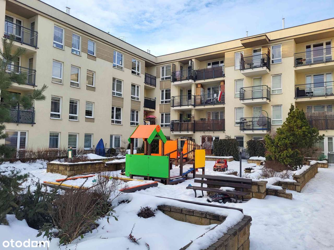 2 pokoje, balkon, parking-4