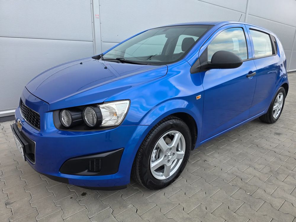Chevrolet Aveo (Sonic) 1.2 LS 2012
