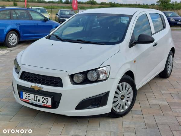 Chevrolet Aveo 1.2 LS - 2