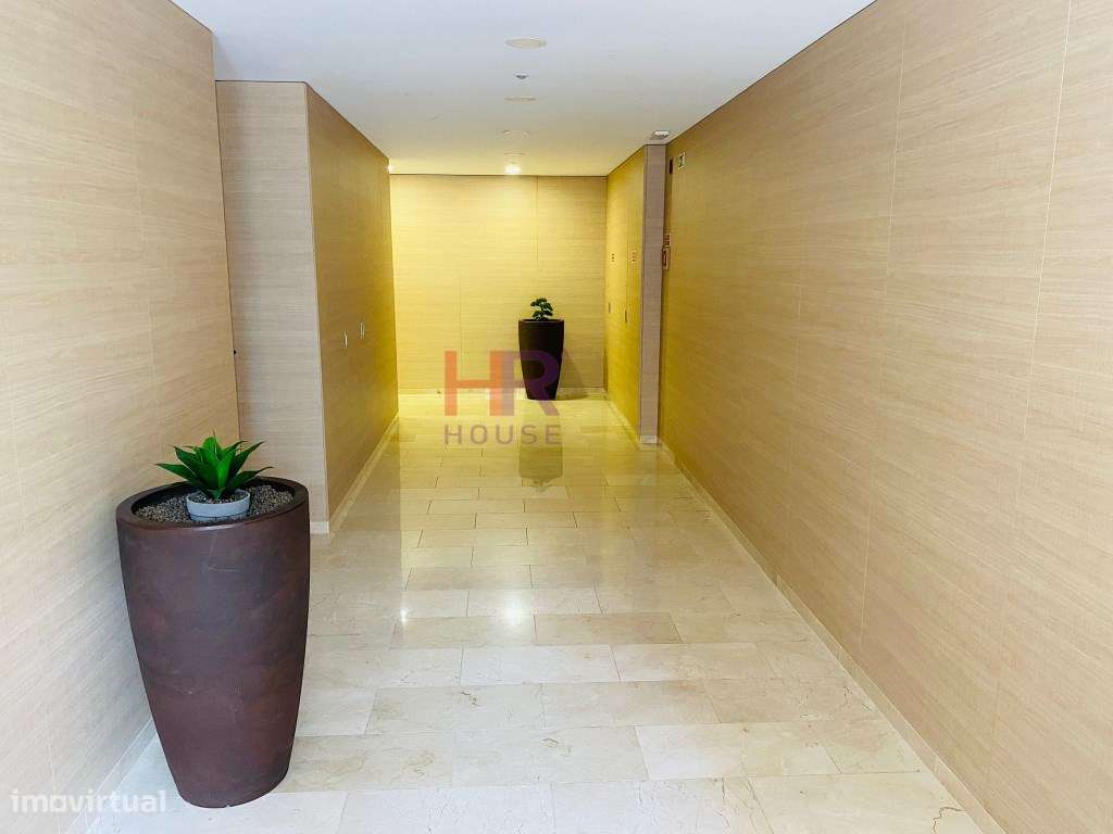 Apartamento T3 em Condomínio Fechado com Garagem e Jardim em Santo ...-21