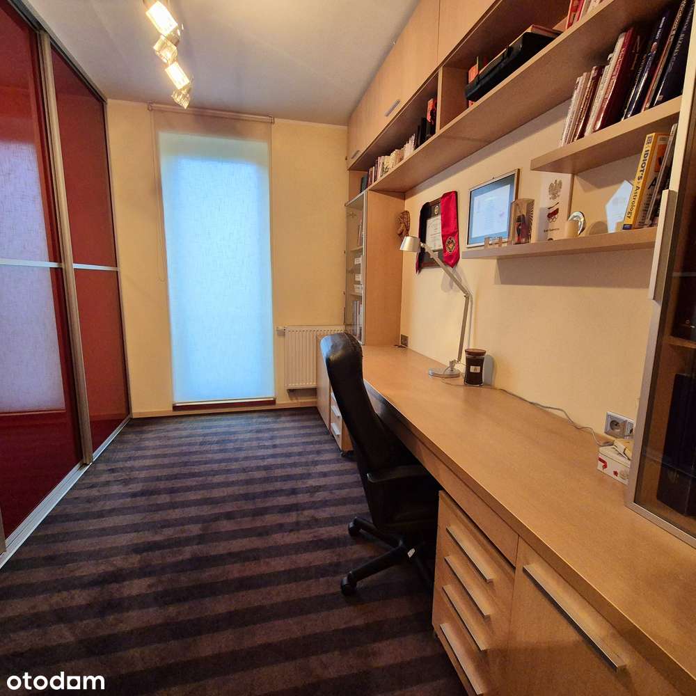 Bronowice ul. Lea. Przestronne 4-pokojowe mieszkanie z balkonem.-10