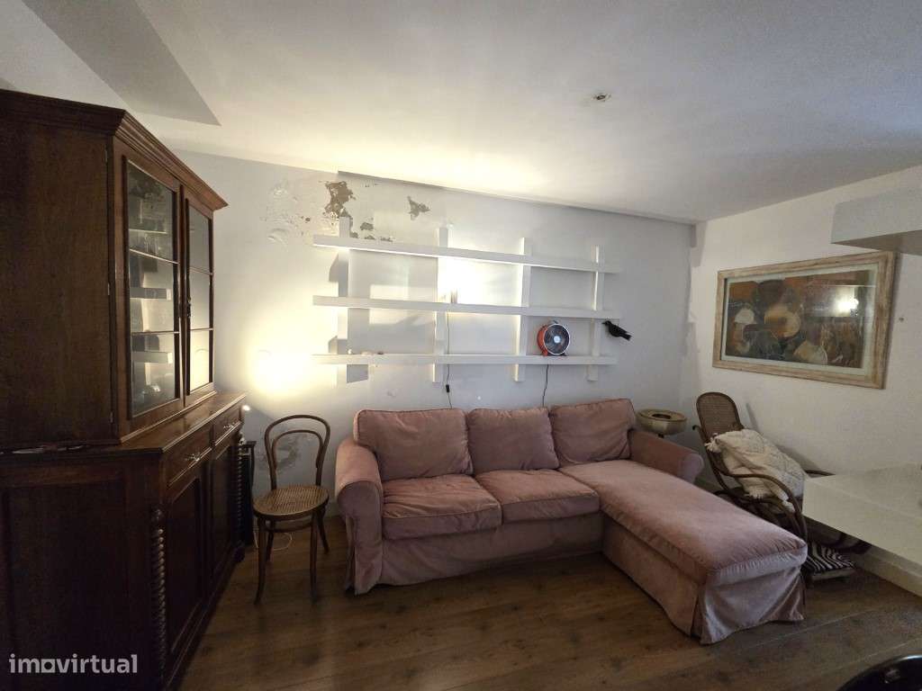 **Venda de Apartamento T2 com Jardim Privativo próximo da Avenida d...-20