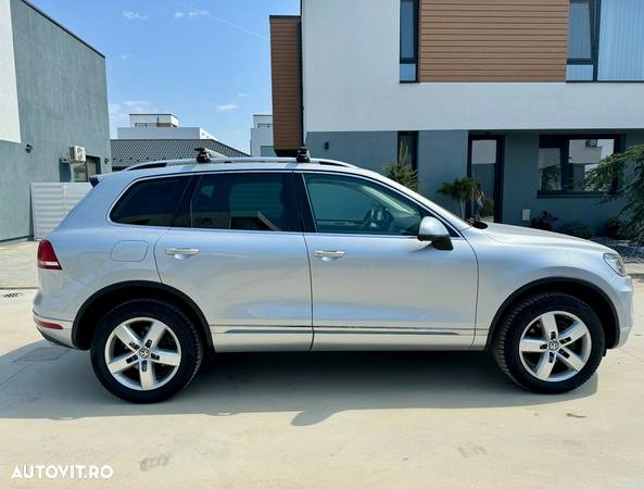 Volkswagen Touareg 3.0 V6 TDI BMT - 4