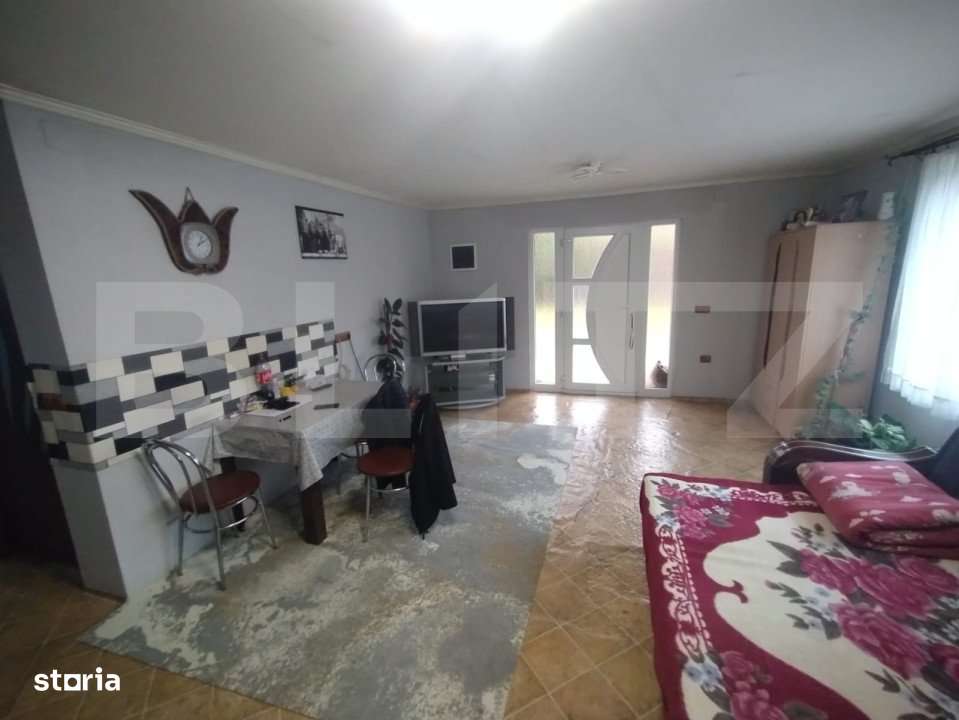 Casa 2 nivele, 6 camere, 150 mp utili, teren 3300 mp, zona Mijloceni B - Imagine principală: 4/11