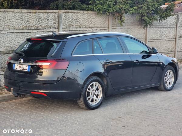 Opel Insignia - 8