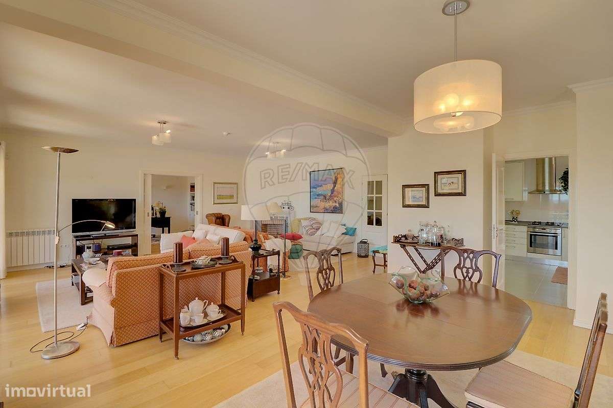 Moradia T4 para venda-8