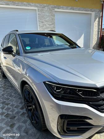 Volkswagen Touareg 3.0 V6 TDI 4Motion DPF Automatik R-Line - 2