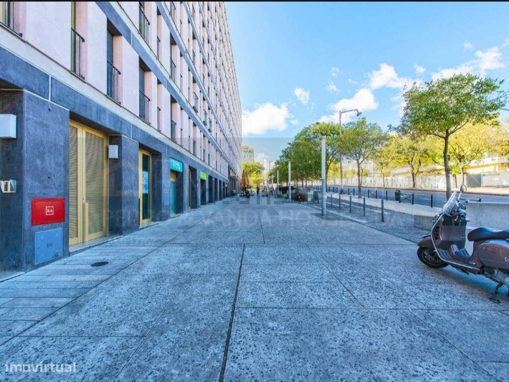 Apartamento T0+1 Avenidas Novas, Lisboa-24