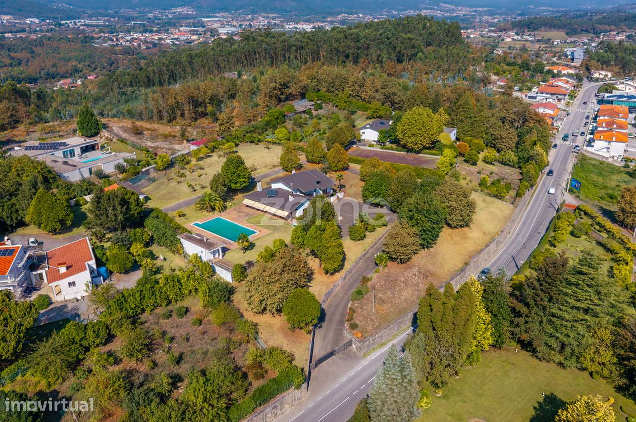 Moradia T3 com piscina a 10 minutos do centro de Guimarães - Grande imagem: 5/24