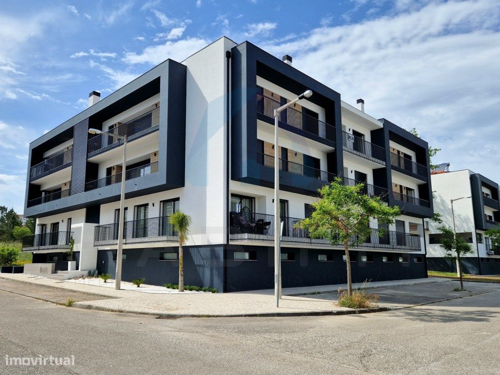 Apartamento T3+1 Duplex (Novo) - Pombal