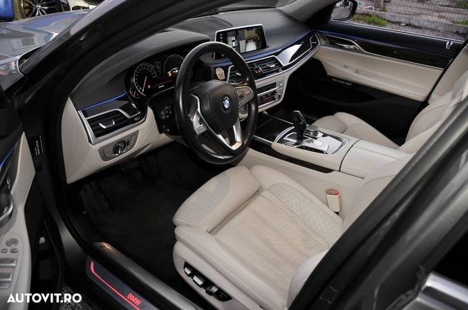 BMW Seria 7 730d xDrive - 8