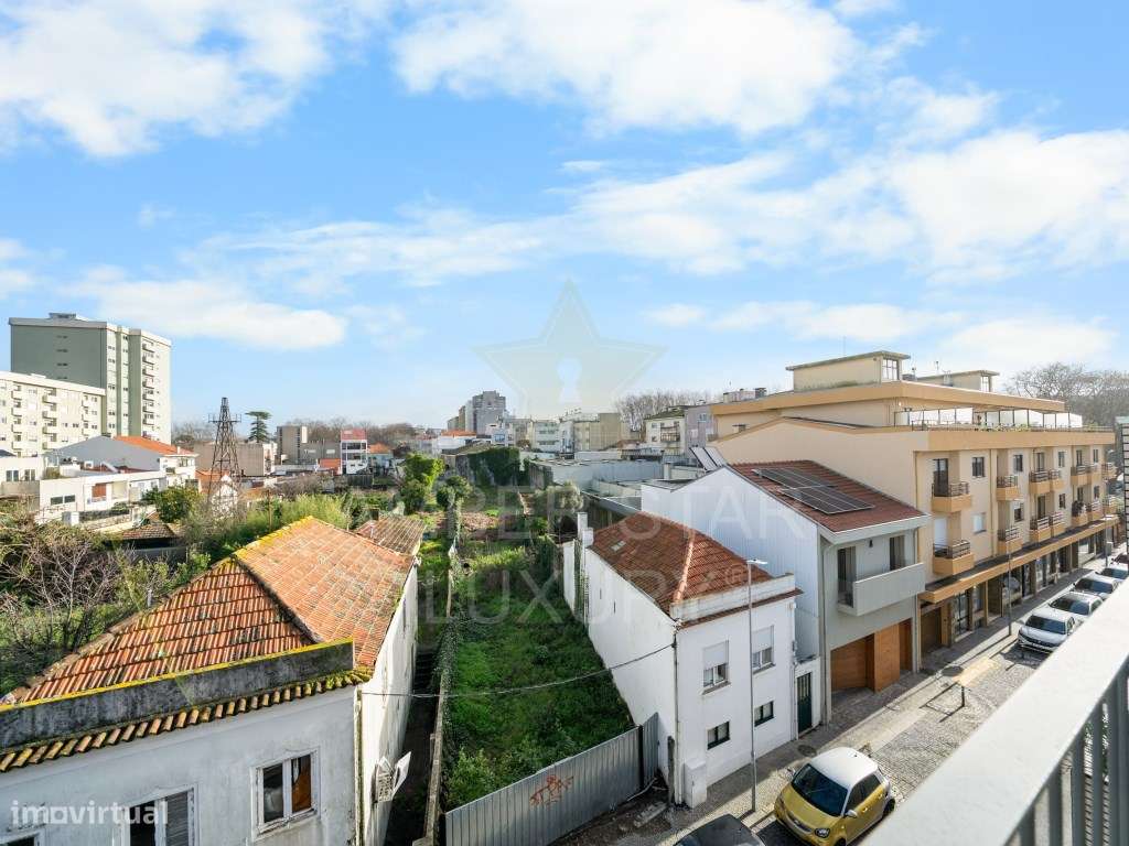 Moradia T4 com Jardim a 10 minutos da Praia-28